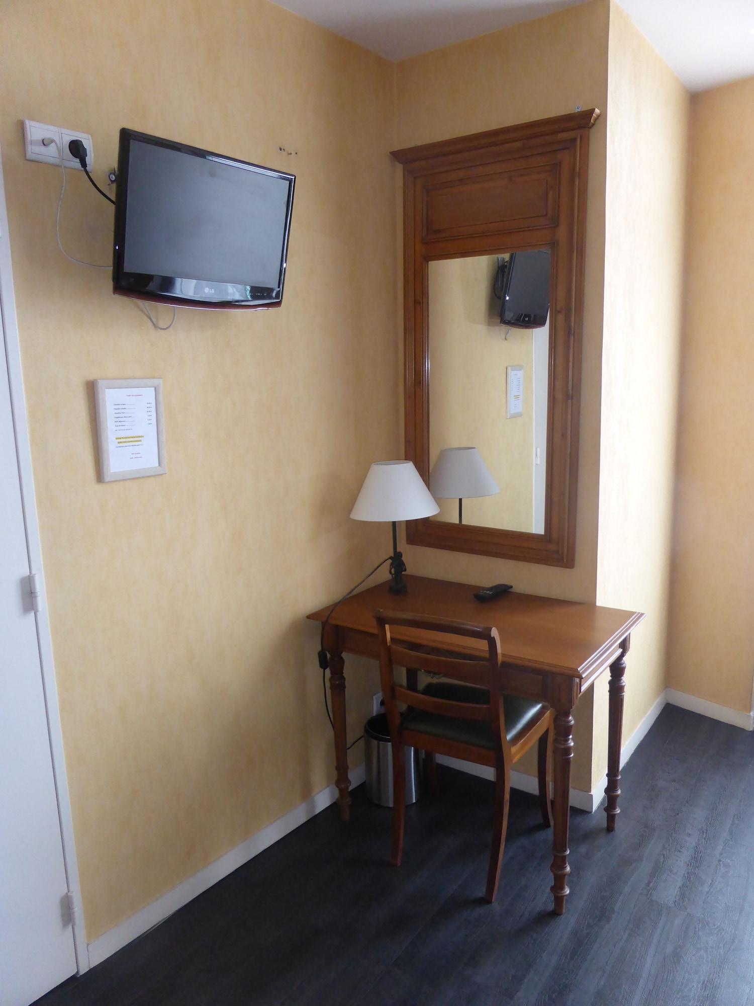 Hotel Le Palma Angouleme Exterior photo